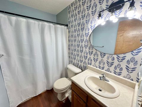 Tiny photo for 9433 Robin Meadow Place, Fort Wayne, IN 46835 (MLS # 202545467)