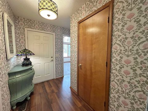 Tiny photo for 9433 Robin Meadow Place, Fort Wayne, IN 46835 (MLS # 202545467)