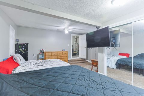 Tiny photo for 2122 N Elmer Street, South Bend, IN 46628 (MLS # 202612681)