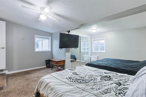 Tiny photo for 2122 N Elmer Street, South Bend, IN 46628 (MLS # 202612681)