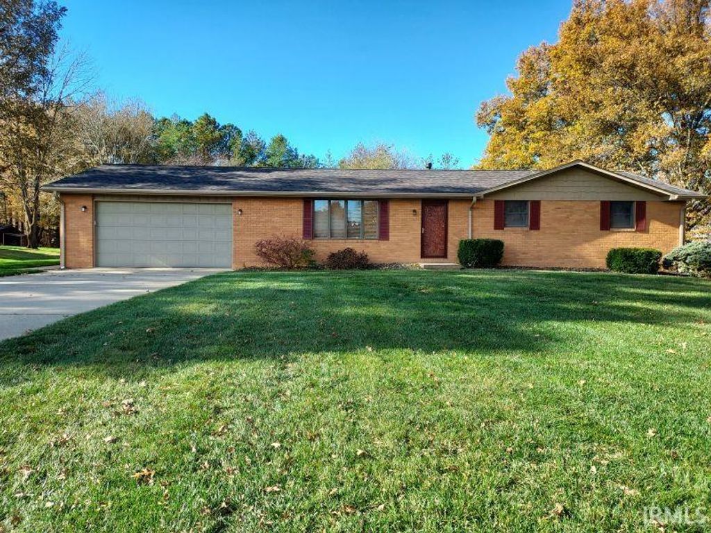 Photo of 277 N Sunshine Drive, Jasper, IN 47546 (MLS # 202546532)