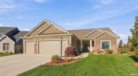 Photo of 15012 Leo Creek Boulevard, Leo, IN 46765 (MLS # 202644784)
