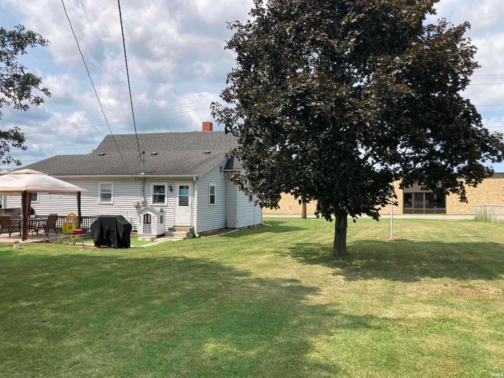 Photo of 141 Highland Avenue, Dunkirk, IN 47336 (MLS # 202545406)