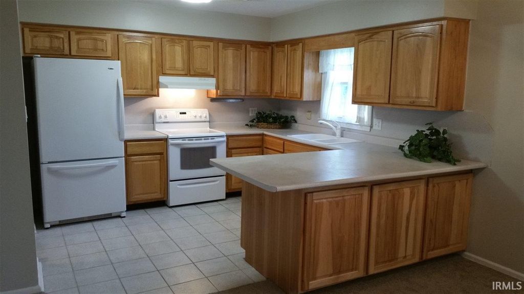 Photo of 8606 Illinois Road, Fort Wayne, IN 46804 (MLS # 202619339)