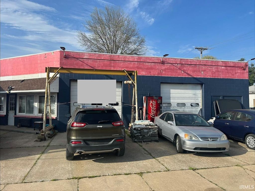 Photo of 1314 Tell Street, Tell City, IN 47586 (MLS # 202611190)