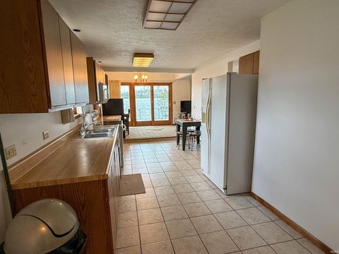 Tiny photo for 1622 Bessmore Park Road, Rochester, IN 46975 (MLS # 202613848)