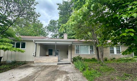 Photo of 815 S Rose Avenue, Bloomington, IN 47401 (MLS # 202519909)