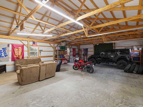 Tiny photo for 216 N Lincoln Avenue, Rockport, IN 47635 (MLS # 202547401)