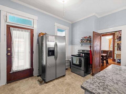 Tiny photo for 216 N Lincoln Avenue, Rockport, IN 47635 (MLS # 202547401)