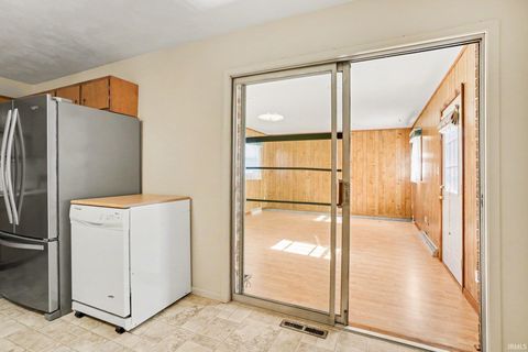 Tiny photo for 4116 Cassell Avenue, Mishawaka, IN 46544 (MLS # 202618482)