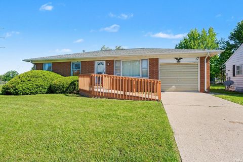 Tiny photo for 4116 Cassell Avenue, Mishawaka, IN 46544 (MLS # 202618482)