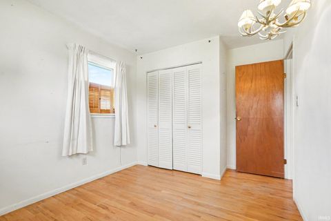 Tiny photo for 4116 Cassell Avenue, Mishawaka, IN 46544 (MLS # 202618482)