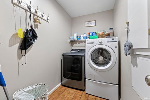 Tiny photo for 120 Shakers Way, North Vernon, IN 47265 (MLS # 202612347)