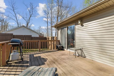 Tiny photo for 120 Shakers Way, North Vernon, IN 47265 (MLS # 202612347)