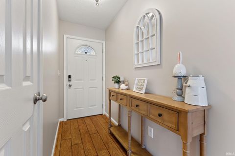 Tiny photo for 120 Shakers Way, North Vernon, IN 47265 (MLS # 202612347)