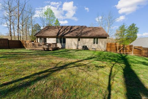 Tiny photo for 120 Shakers Way, North Vernon, IN 47265 (MLS # 202612347)