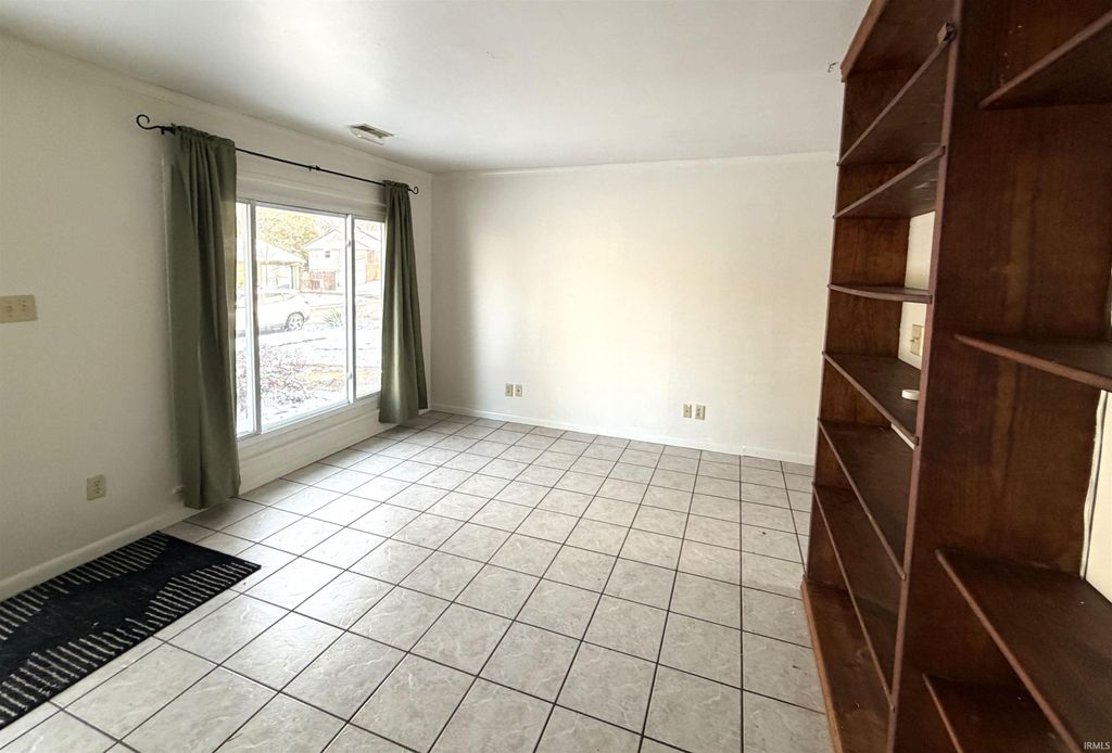 Photo of 3421 N Windcrest Drive, Bloomington, IN 47404 (MLS # 202613925)