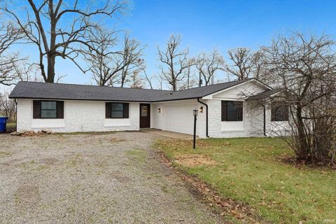 20223 Old 24, Woodburn, IN 46797 - MLS#: 202446955