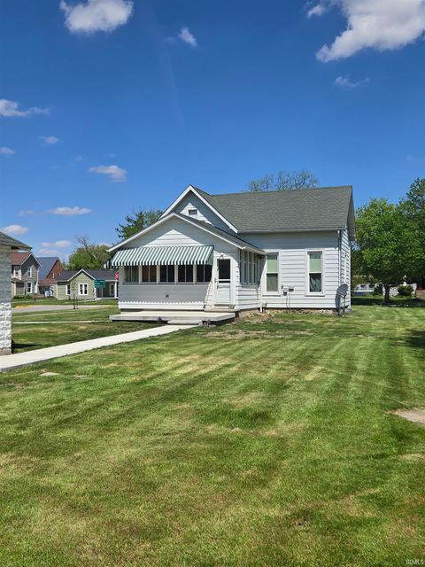 Tiny photo for 401 E 3rd Street, Brookston, IN 47923 (MLS # 202614781)