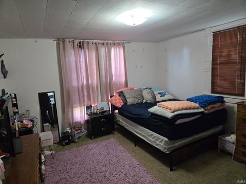 Tiny photo for 401 E 3rd Street, Brookston, IN 47923 (MLS # 202614781)