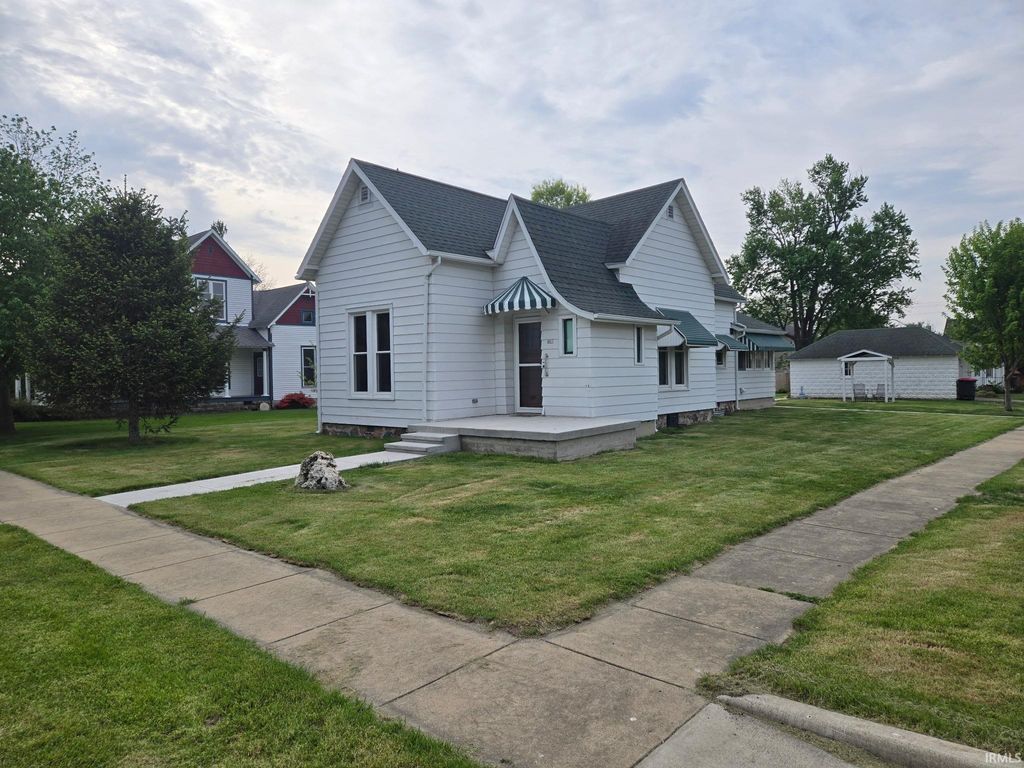 Photo of 401 E 3rd Street, Brookston, IN 47923 (MLS # 202614781)