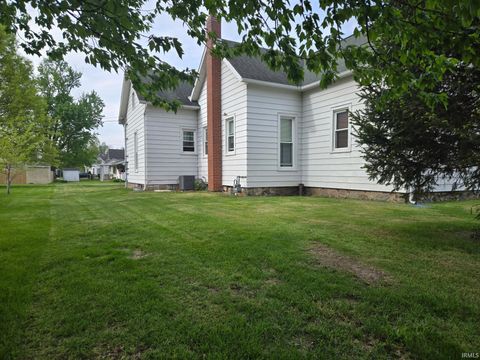 Tiny photo for 401 E 3rd Street, Brookston, IN 47923 (MLS # 202614781)