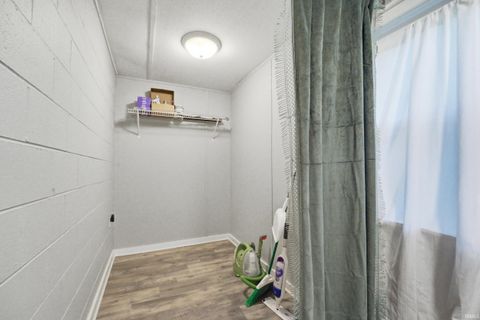 Tiny photo for 2033 Schuyler Avenue, Lafayette, IN 47904 (MLS # 202615474)