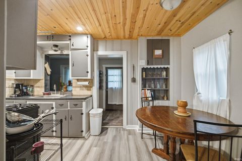 Tiny photo for 2033 Schuyler Avenue, Lafayette, IN 47904 (MLS # 202615474)