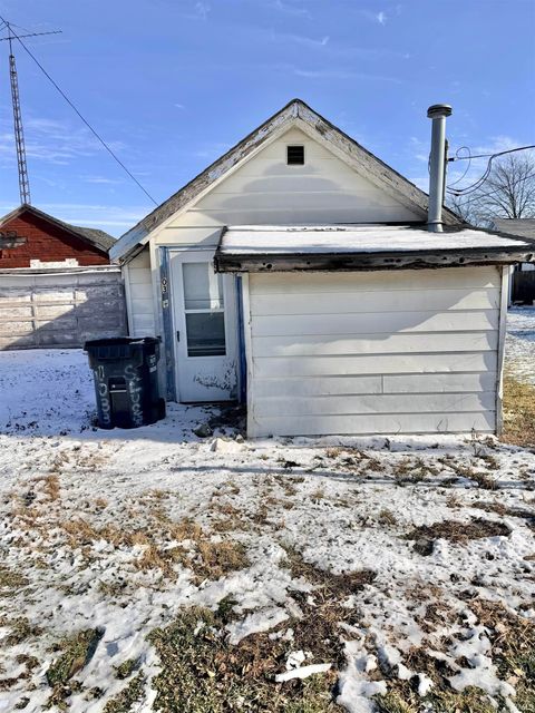 Tiny photo for 1033 S Locke Street, Kokomo, IN 46902 (MLS # 202600279)
