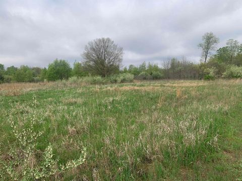 Tiny photo for 1 W Aquarius Drive, Monticello, IN 47960 (MLS # 202610401)