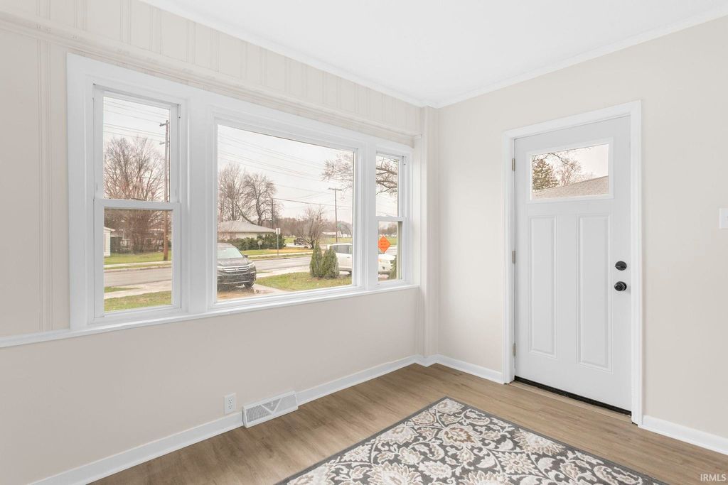 Photo of 4020 Vistula Road, Mishawaka, IN 46544 (MLS # 202608165)