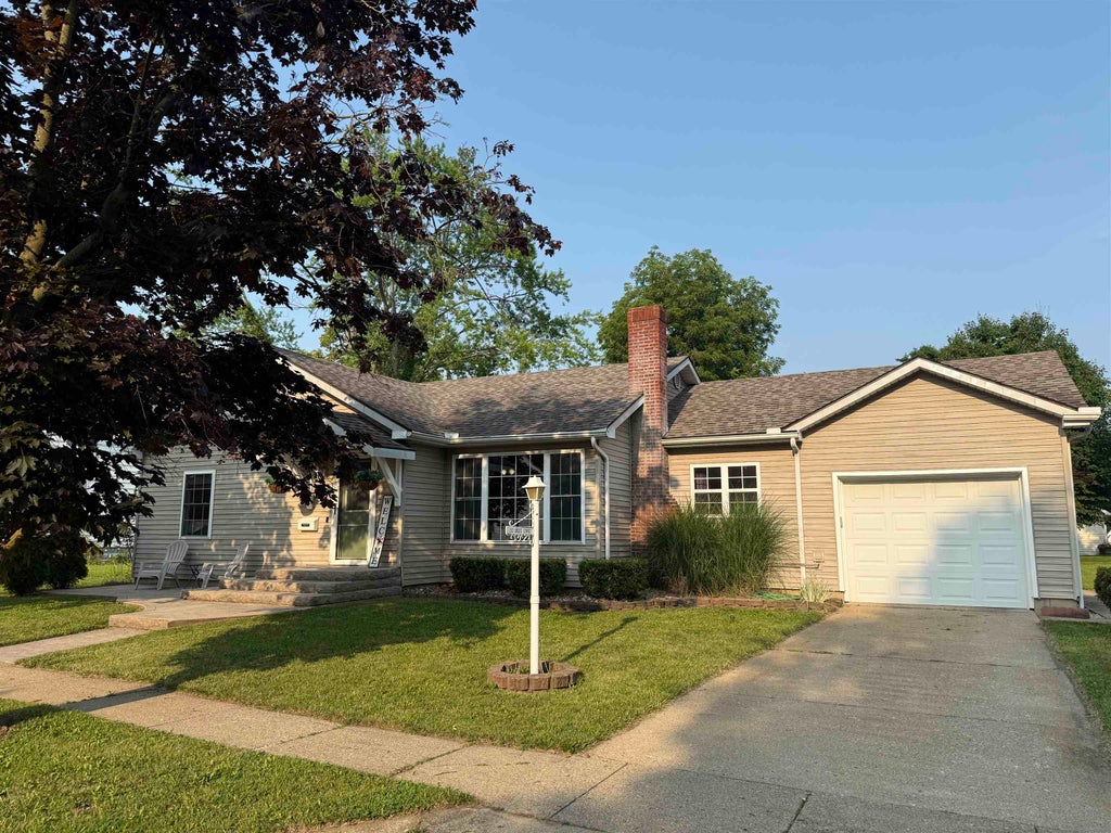 Photo of 203 N Cross Street, Angola, IN 46703 (MLS # 202628409)