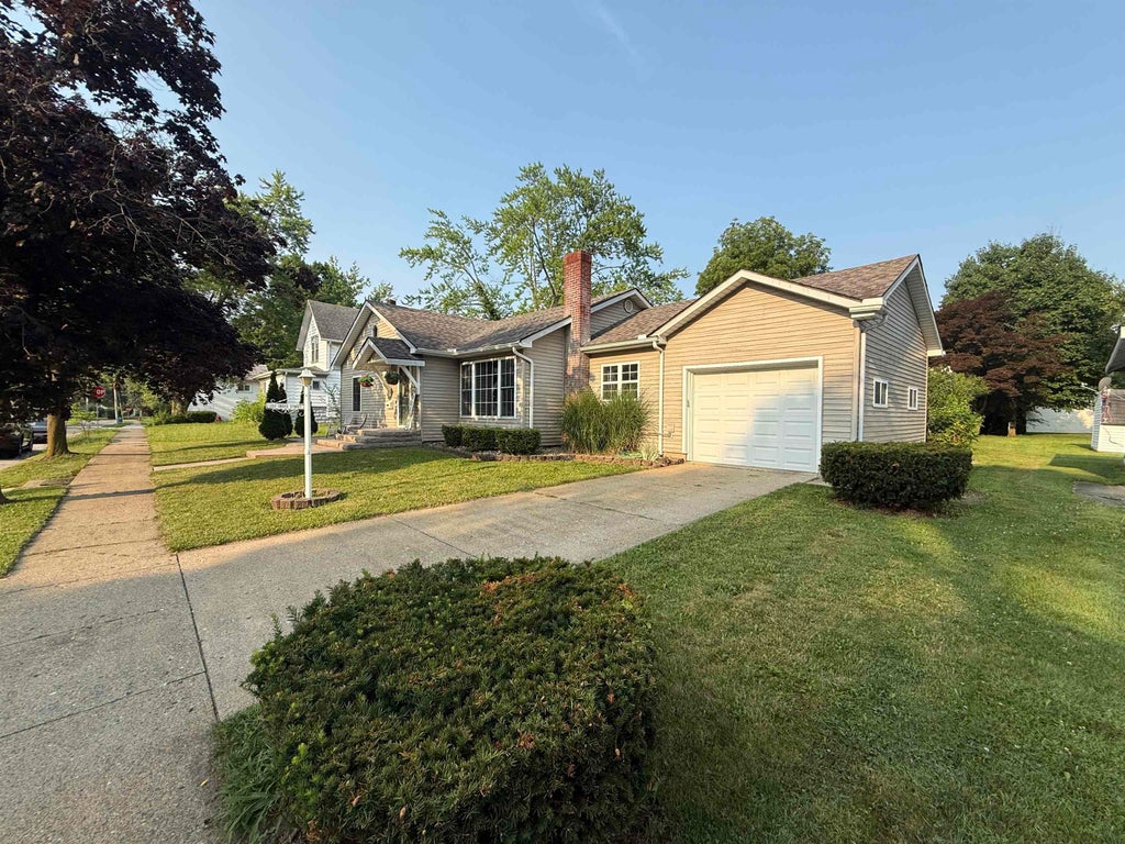 Photo of 203 N Cross Street, Angola, IN 46703 (MLS # 202628409)