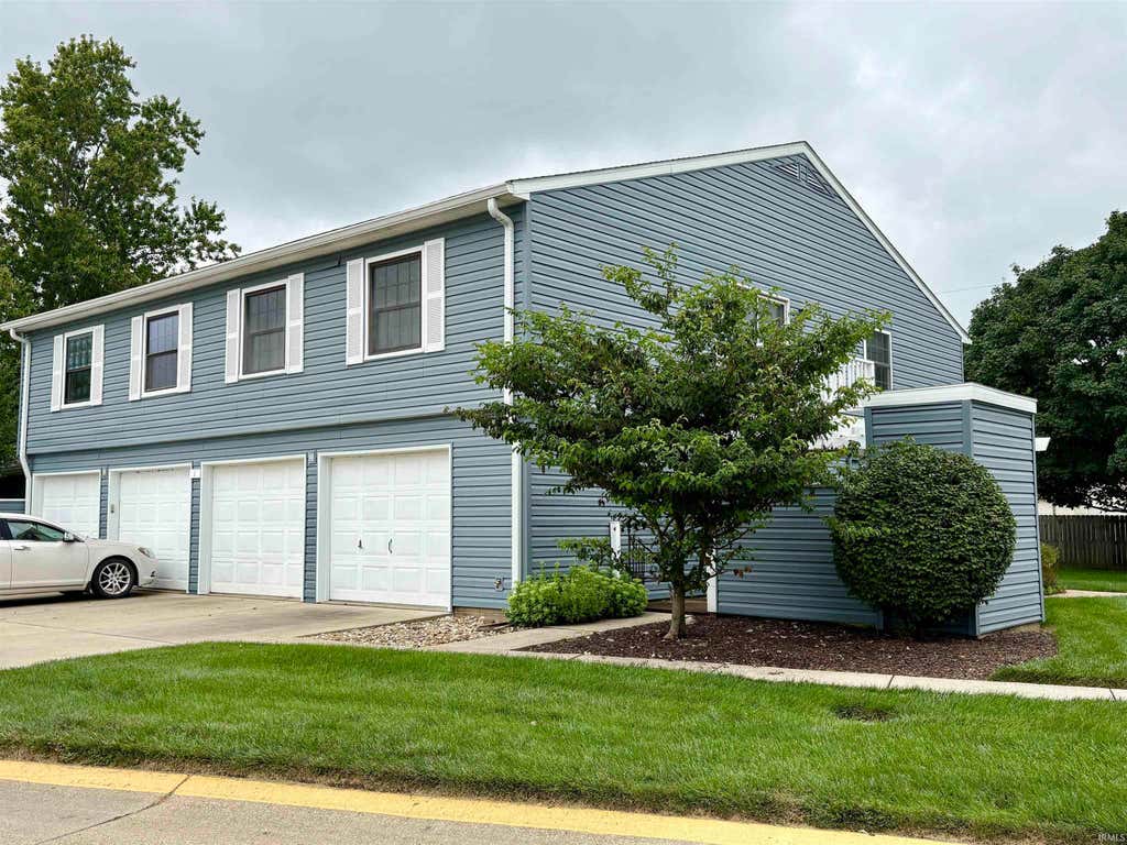Photo of 3223 Hanover Drive, Lafayette, IN 47909 (MLS # 202631240)