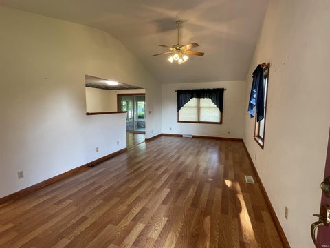 Tiny photo for 3112 S Carter Street, Kokomo, IN 46901 (MLS # 202634416)