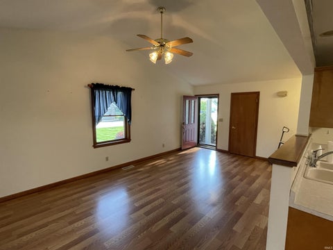 Tiny photo for 3112 S Carter Street, Kokomo, IN 46901 (MLS # 202634416)