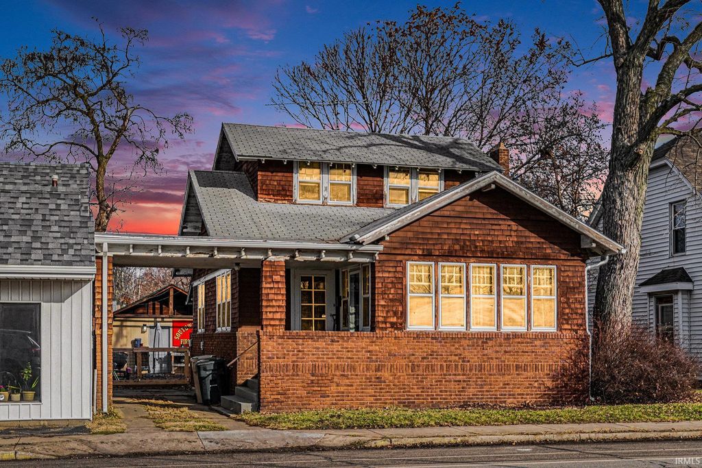 Photo of 2605 Mishawaka Street, South Bend, IN 46615 (MLS # 202600894)