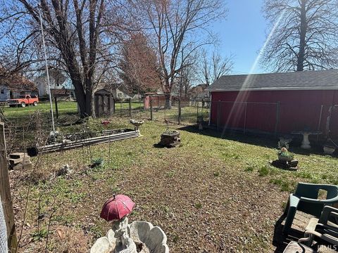 Tiny photo for 612 S Gibson Street, Princeton, IN 47670 (MLS # 202609109)