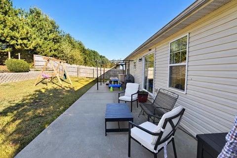 Tiny photo for 7900 Sandalwood Drive, Newburgh, IN 47630 (MLS # 202643656)