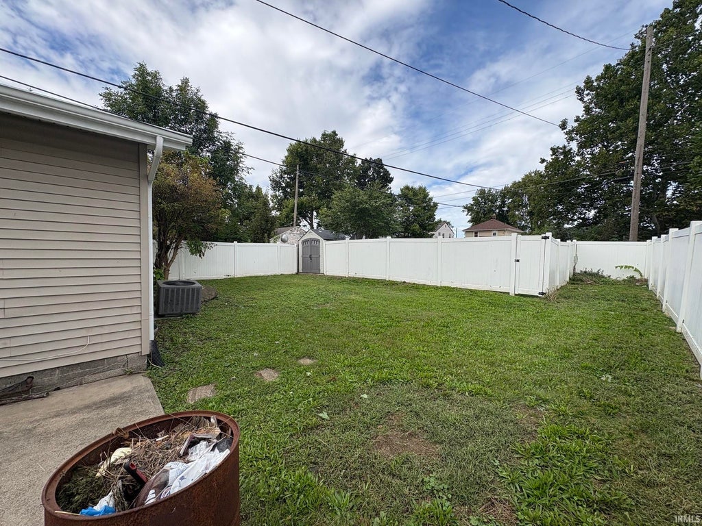Photo of 280 Wright Street, Huntington, IN 46750 (MLS # 202640222)