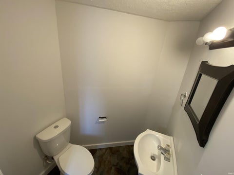 Tiny photo for 815 S Calumet Street, Kokomo, IN 46901 (MLS # 202632992)