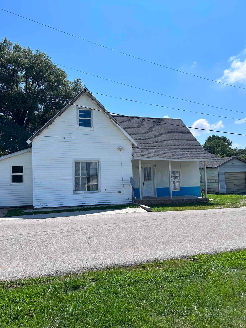 Photo of 1817 North Street, Washington, IN 47501 (MLS # 202630344)