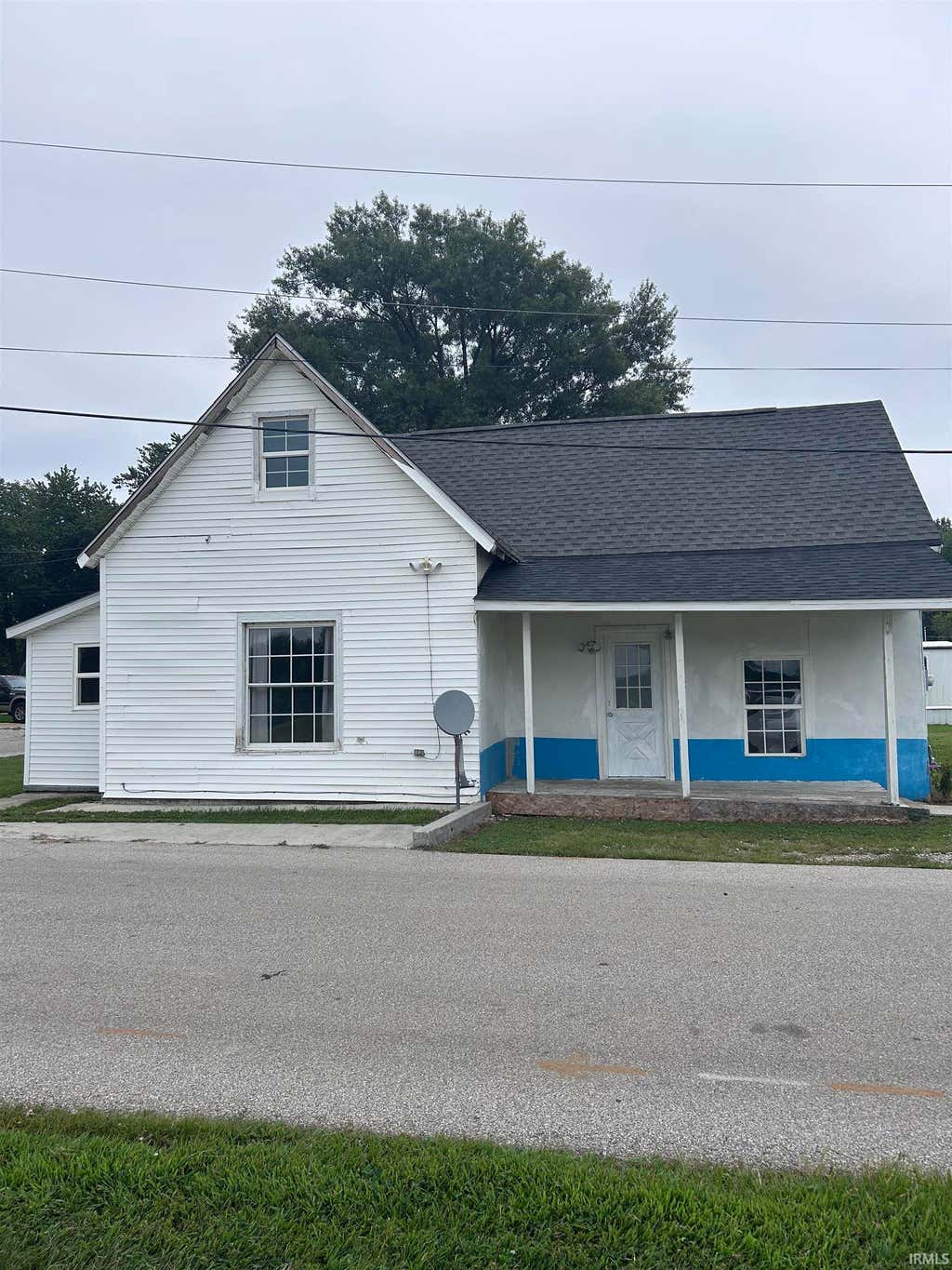 Photo of 1817 North Street, Washington, IN 47501 (MLS # 202630344)