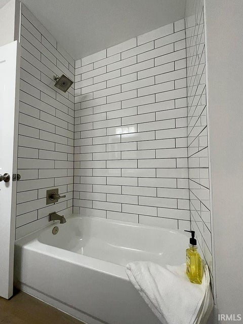 Tiny photo for 1917 E Mulberry Street, Evansville, IN 47714 (MLS # 202632241)