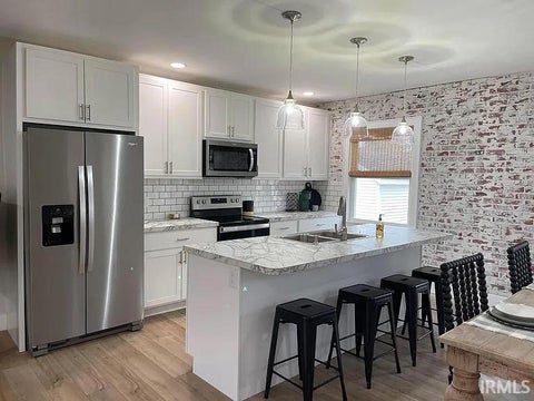Tiny photo for 1917 E Mulberry Street, Evansville, IN 47714 (MLS # 202632241)