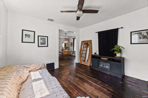 Tiny photo for 812 S 11th Street, Lafayette, IN 47905 (MLS # 202634929)