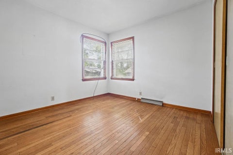 Tiny photo for 500 E Dodds Street, Bloomington, IN 47401 (MLS # 202642167)
