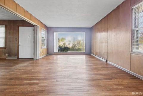 Tiny photo for 500 E Dodds Street, Bloomington, IN 47401 (MLS # 202642167)