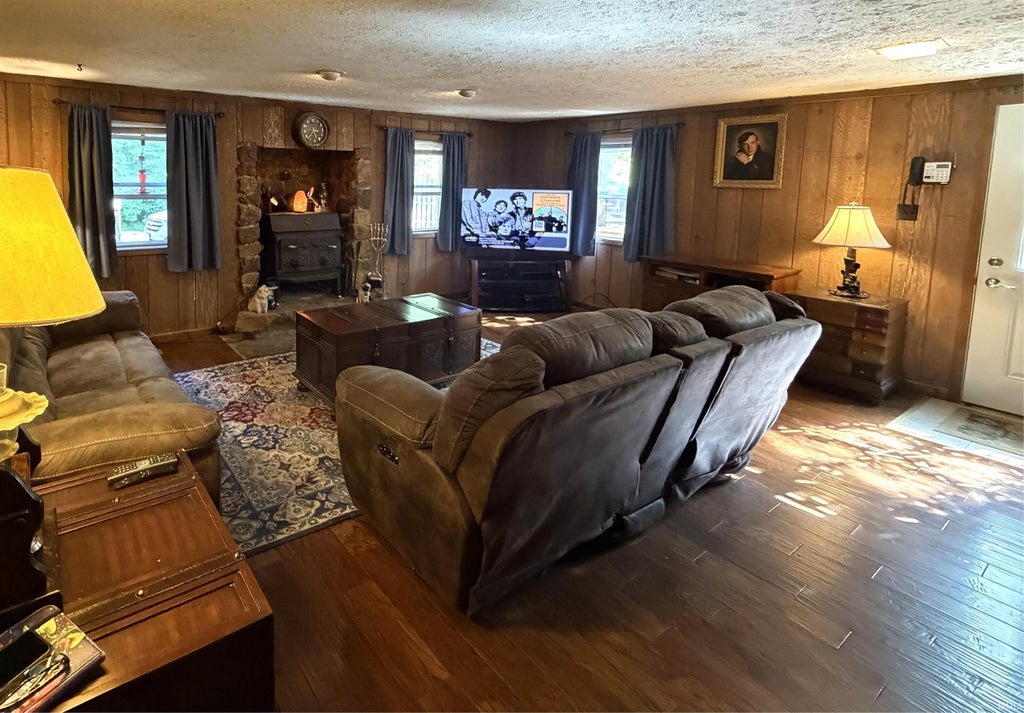 Photo of 13647 E Timbertrace Drive, Solsberry, IN 47459 (MLS # 202635839)