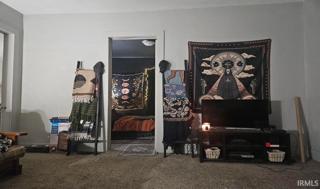 Photo of 853 S Columbia Street, Frankfort, IN 46041 (MLS # 202603459)